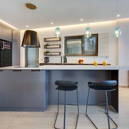 Shell Luxury Residences With Pool And Whirlpool Zadar Exterior foto